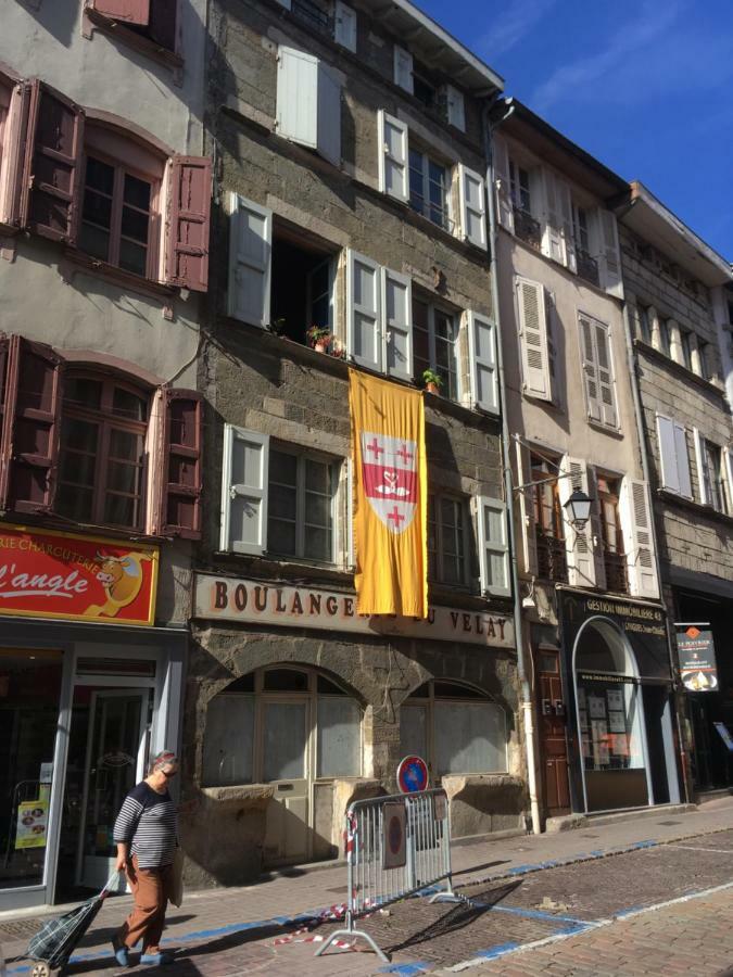 Apartamento Le Velo Rouge Le Puy-en-Velay Exterior foto